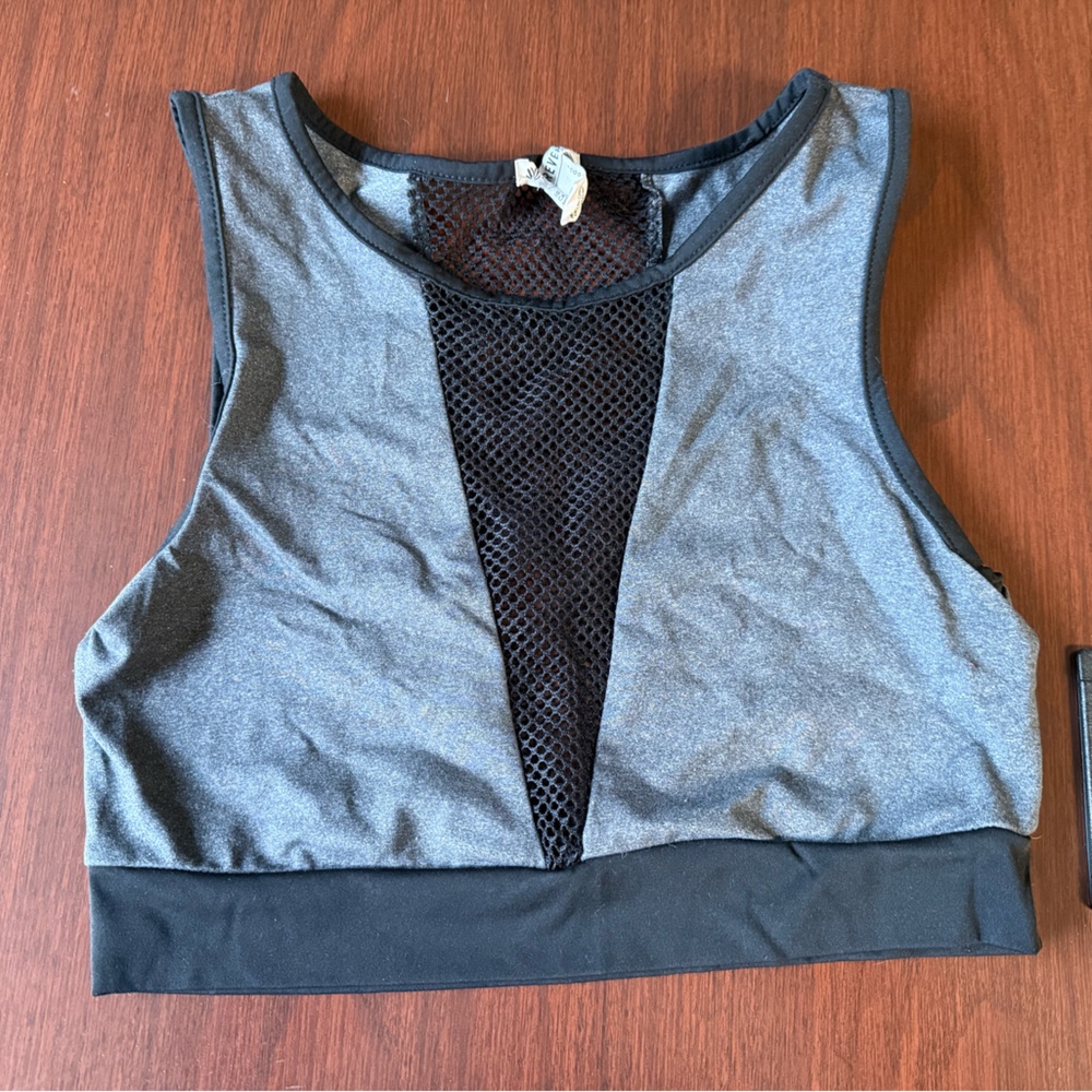 Forever 21 Black Mesh Crop Sports Bra